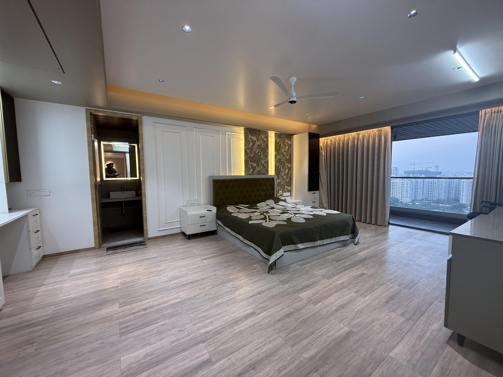 Luxury 5.5 BHK Duplex at Baner - Balewadi